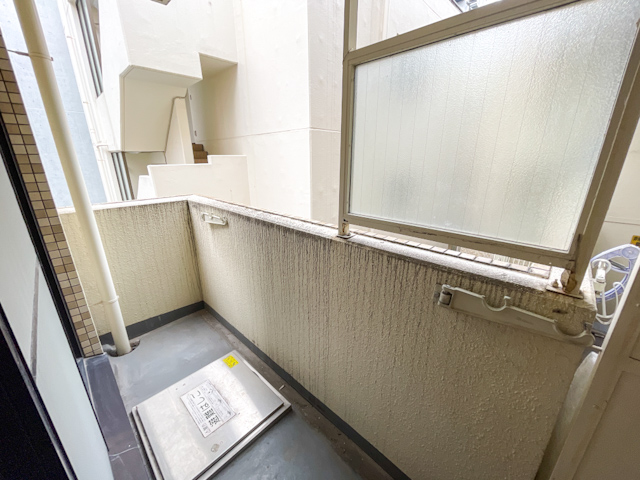 子豚の三男坊 505の内観