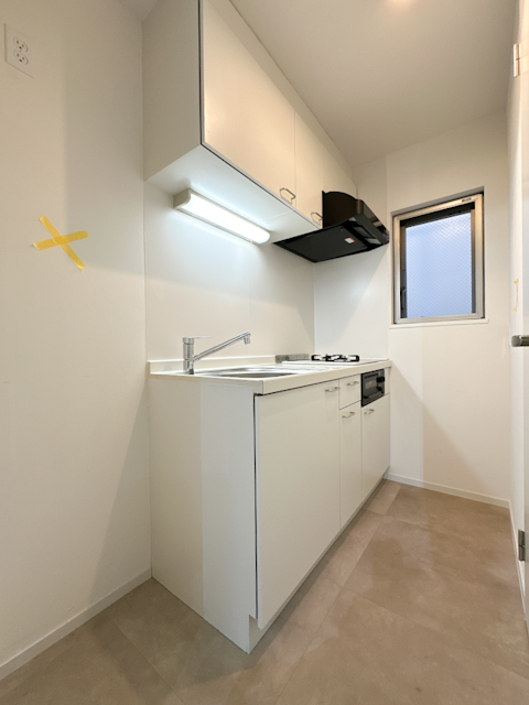 横長のシルエット 102の内観