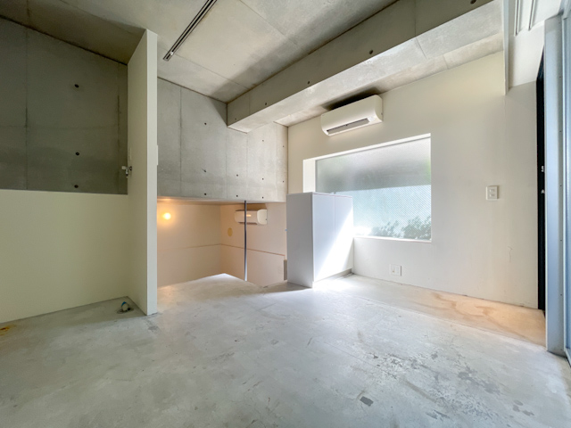 どこを切り取っても 103の外観