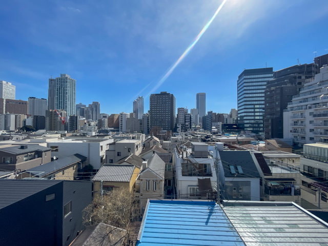 カーブとストレート 602の外観