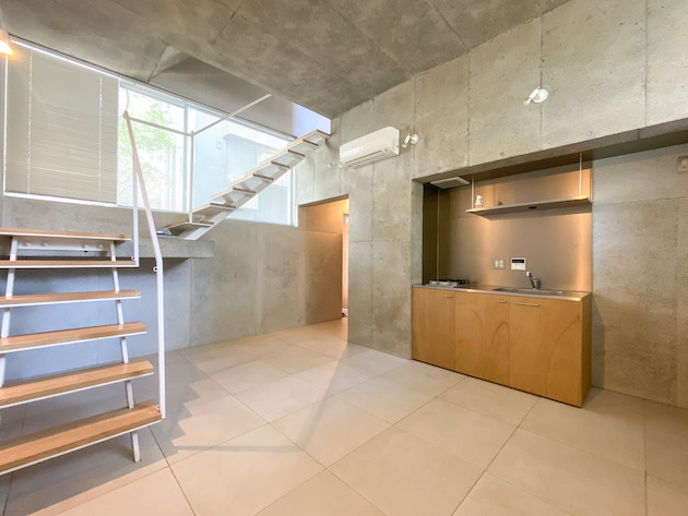 空間マジック 4-1Fの内観