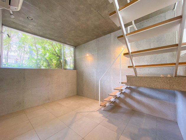 空間マジック 4-1Fの内観