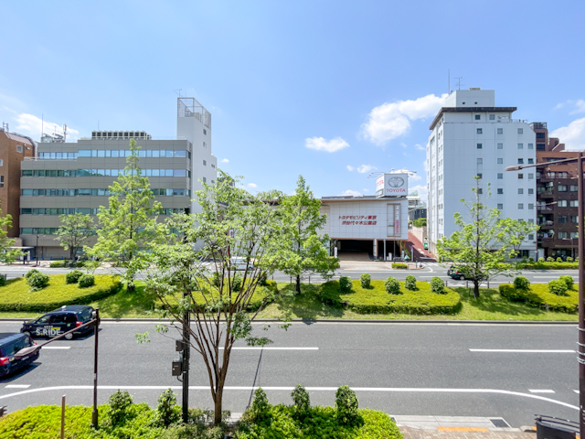 レトロカントリー 302の内観