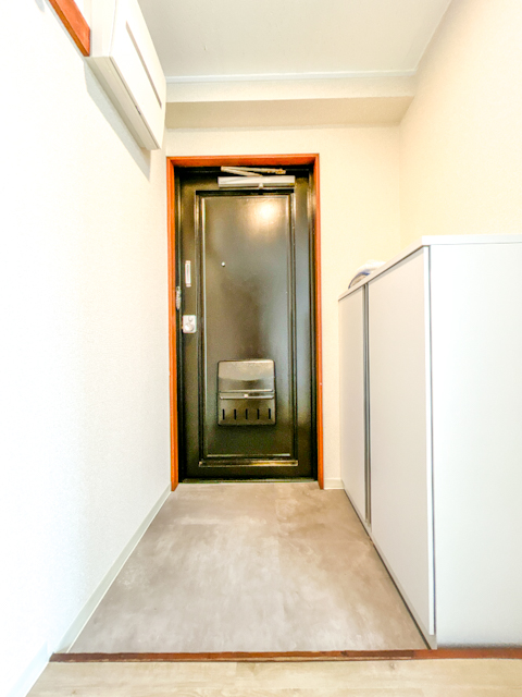 和レトロな暮らし 301の内観
