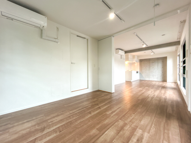 雑司ヶ谷でスッキリ暮らし 403の内観