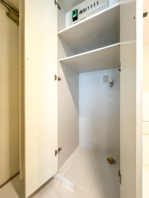 まさに白い透明感 204の内観