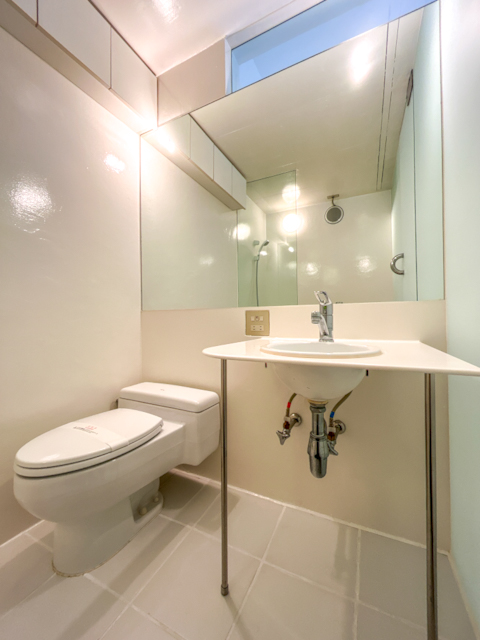 まさに白い透明感 204の内観