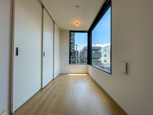 陽だまりとともに 401の内観