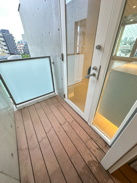 渋谷を日常に 502の内観