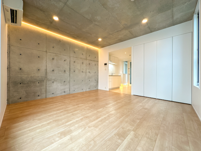 渋谷を日常に 502の内観