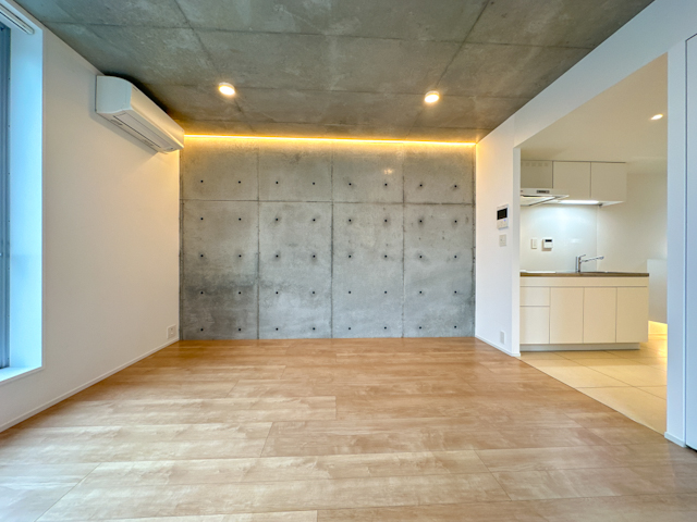 渋谷を日常に 502の内観