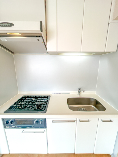 神泉メゾネット 402の内観