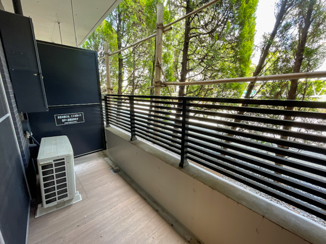 緑をうつす洗練デザイナーズ② 202の内観