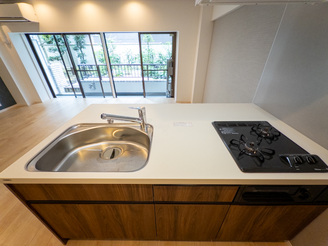 緑と暮らす 103の内観