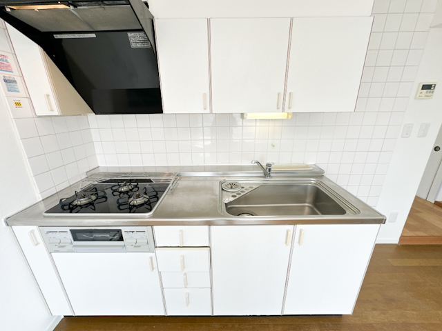 和室空間の良さ 402の内観