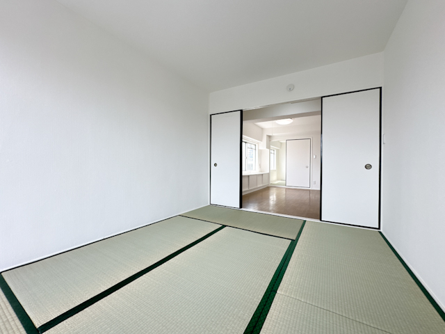 和室空間の良さ 402の内観