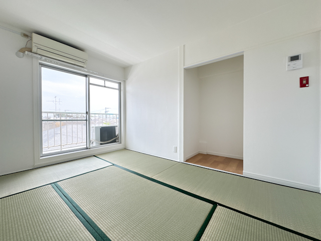 和室空間の良さ 402の内観