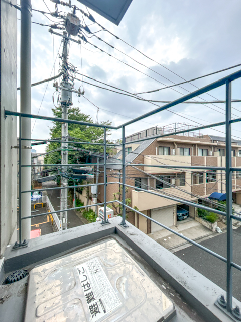 ネイビーとグレー 304の内観