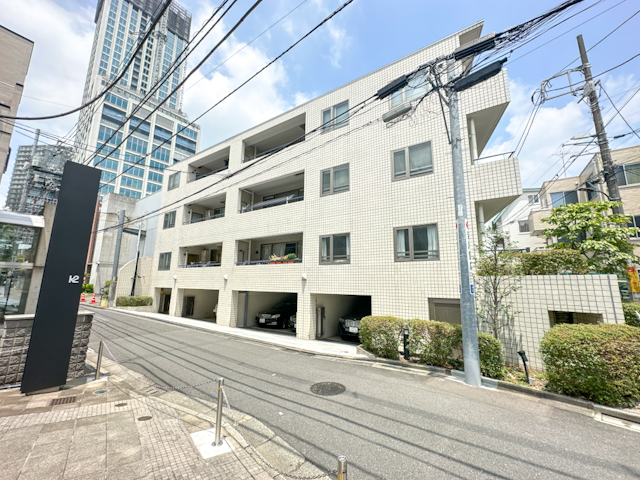 青山に暮らす -の内観