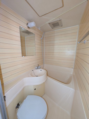 新宿なのに開放感！ 501の内観