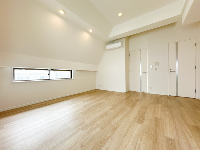 恵比寿メゾネット 901の内観