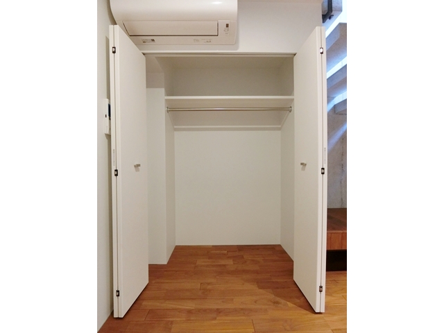 大人の隠れ家 105の内観