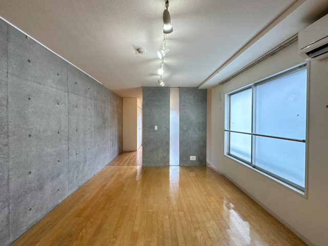 クールでスタイリッシュ 403の内観