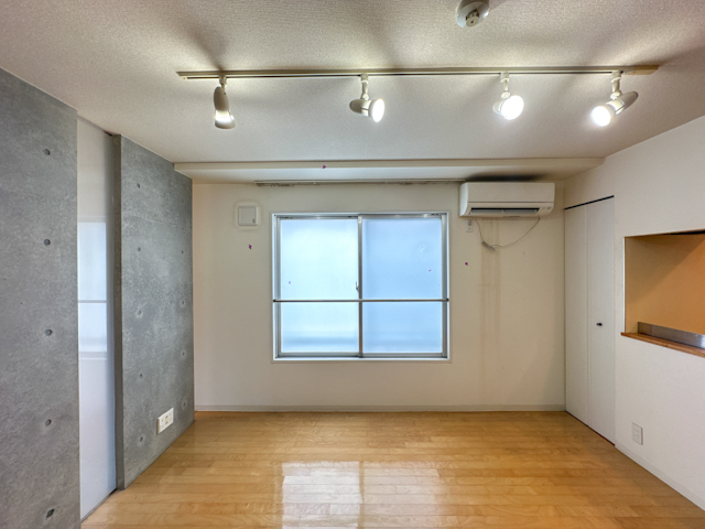 クールでスタイリッシュ 403の内観