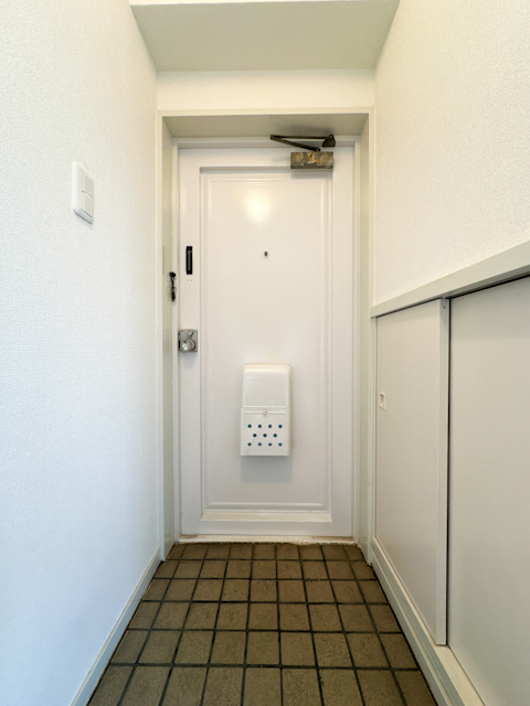 レトロだけど令和 405の内観