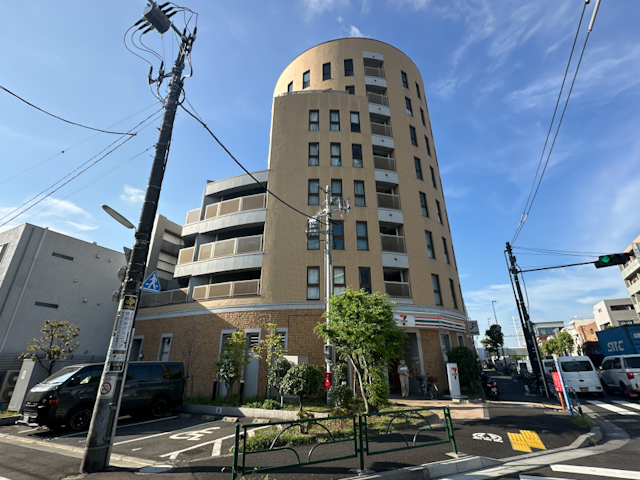 遠くまでの景色に 503の内観