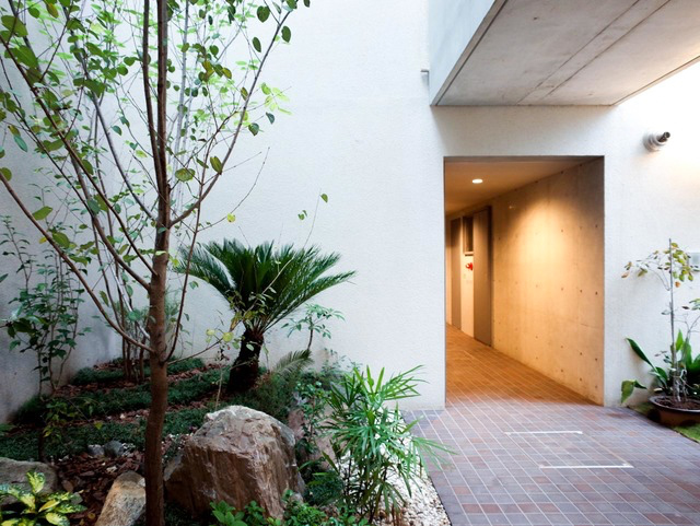 憩いのテラスとキッチンで 107の内観