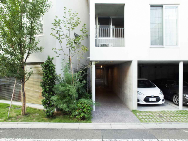 憩いのテラスとキッチンで 107の内観