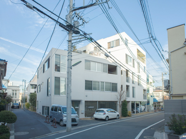 憩いのテラスとキッチンで 107の内観