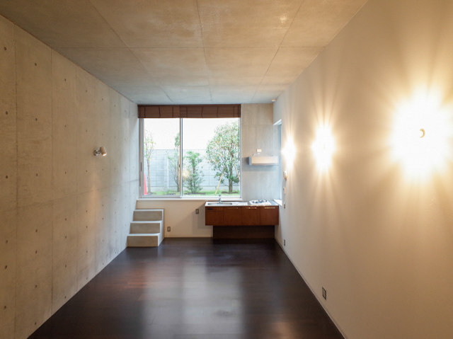 憩いのテラスとキッチンで 107の内観