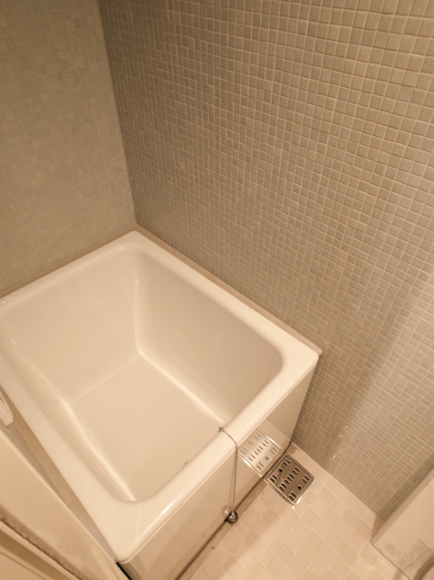 憩いのテラスとキッチンで 107の内観