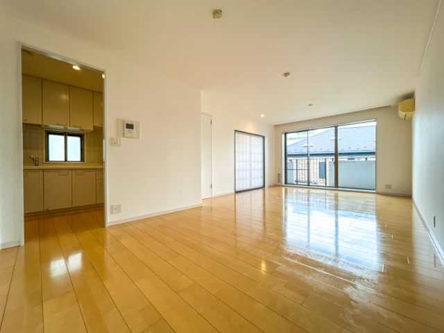 桜新町和モダン 203の内観