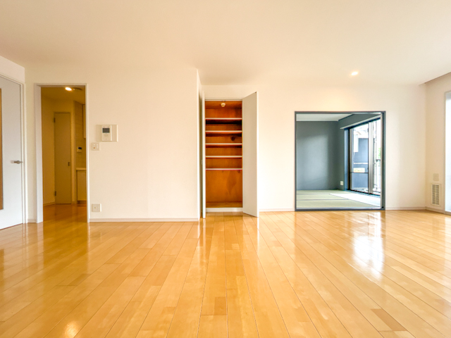 桜新町和モダン 203の内観