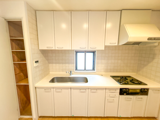 桜新町和モダン 203の内観