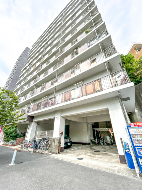 内外ギャップに惹かれて 706の内観