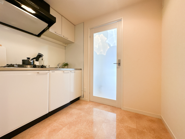 主役は陽だまり 501の内観