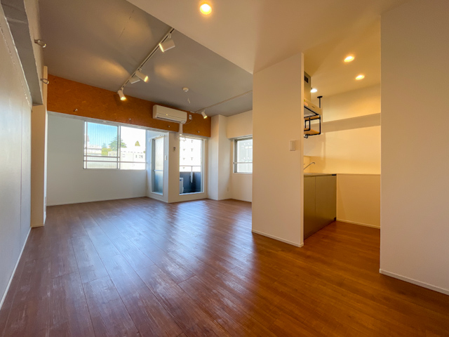 リノベと繋がりの暮らし 502の外観