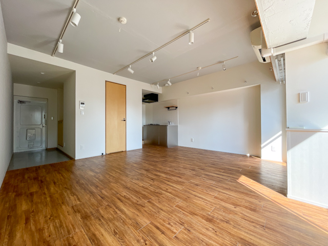 繋がるリノベ暮らし② 702の内観