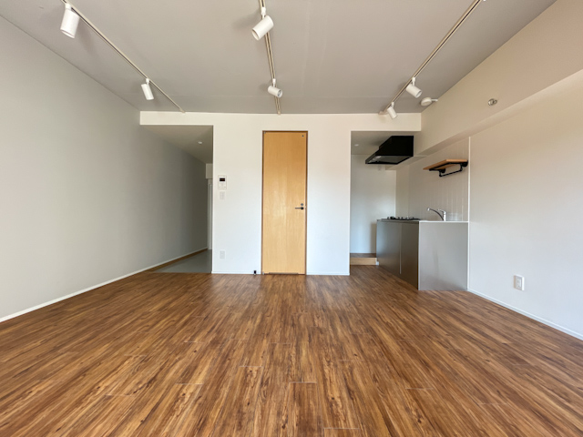 繋がるリノベ暮らし② 702の内観