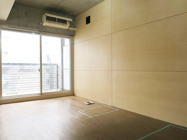 都会で深呼吸 1007の内観