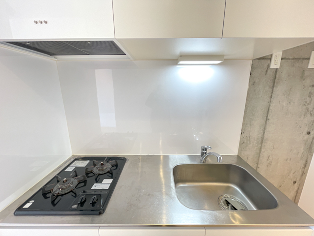 太陽を味方に 401の内観