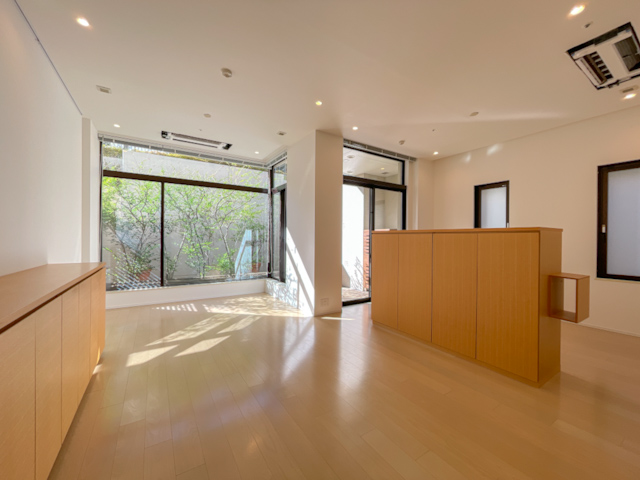 木漏れ日の記憶 101の外観