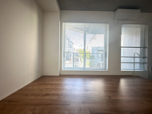 中目と祐天寺のあいだ 102の内観