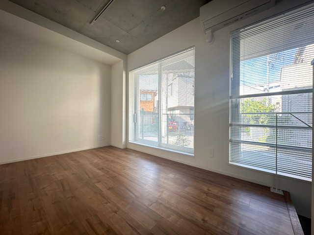 中目と祐天寺のあいだ 102の内観