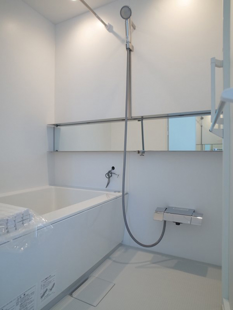 純白の美術館 Aの内観