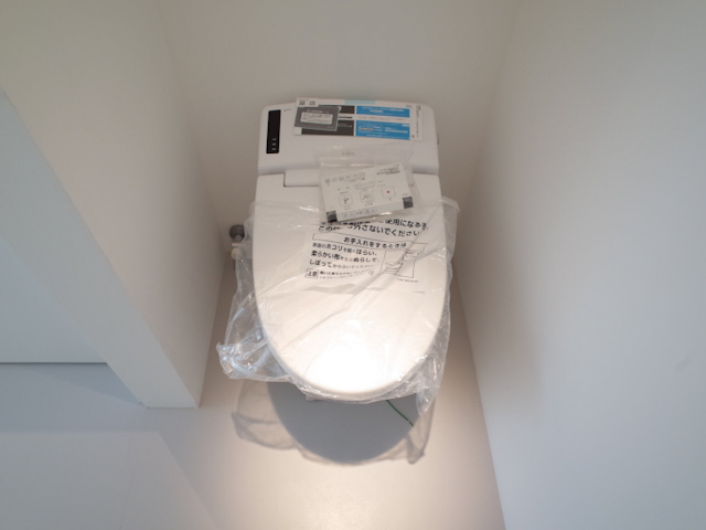 純白の美術館 Aの内観